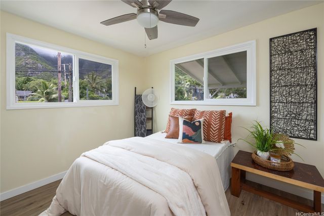 51-523 Kamehameha Highway, Kaaawa, HI 96730