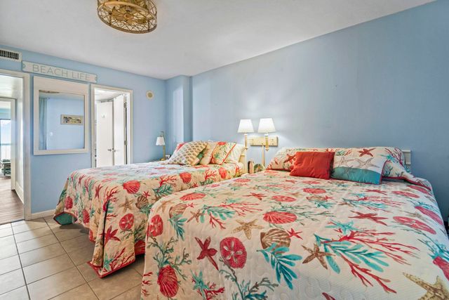 7500 N Ocean Blvd Unit 6111, Myrtle Beach, SC 29572