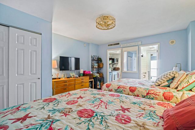7500 N Ocean Blvd Unit 6111, Myrtle Beach, SC 29572