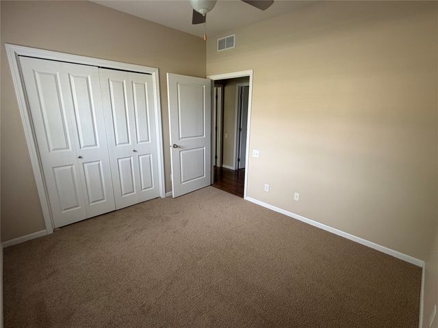 2406 NE Oak Drive 1, Ankeny, IA 50021