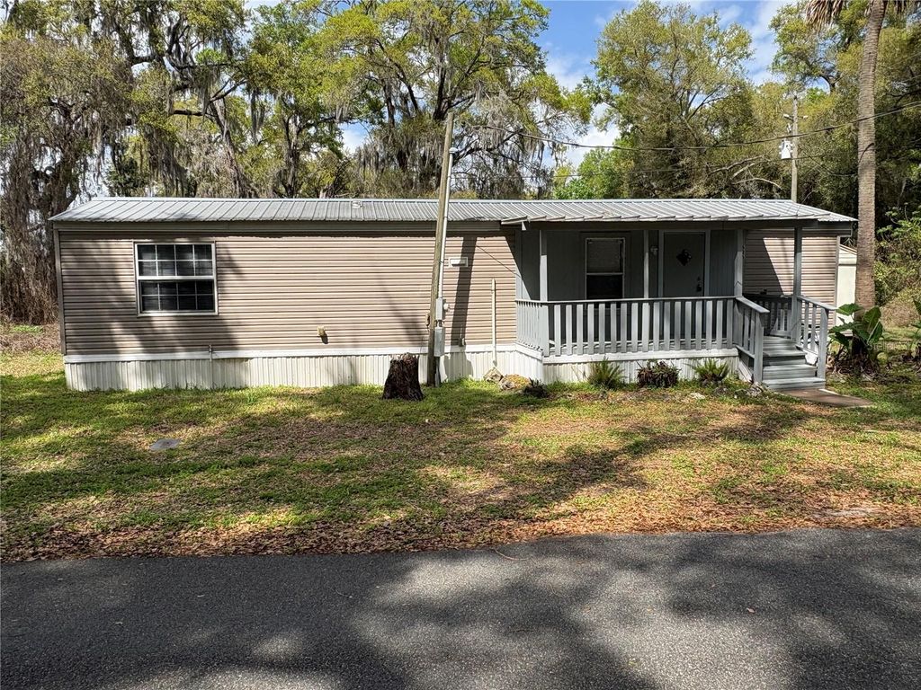 Image 1 of property listing at 654 NW 6TH AVENUE, Webster, FL 33597