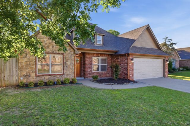 14738 Courtney Drive, Glenpool, OK 74033