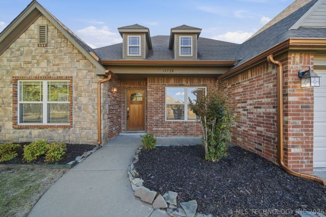 14738 Courtney Drive, Glenpool, OK 74033