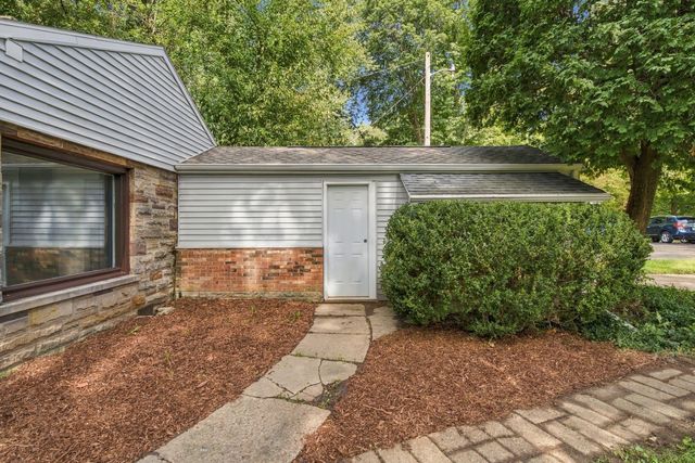 1716 S 3rd Street, Niles Twp, MI 49120
