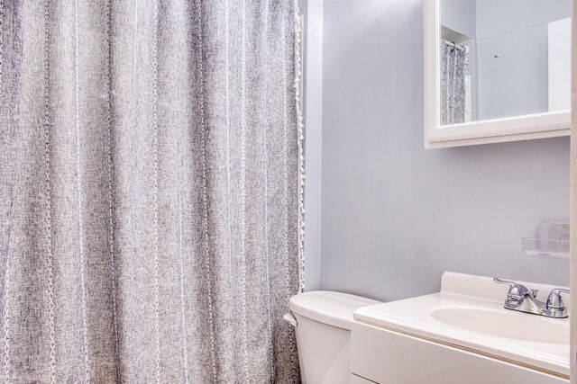 1207 Broadway Avenue, Owosso, MI 48867