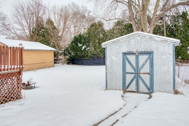 1207 Broadway Avenue, Owosso, MI 48867