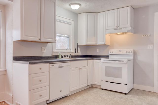 1207 Broadway Avenue, Owosso, MI 48867