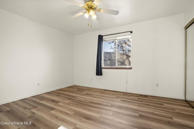 910 E SHASTA AVE, Post Falls, ID 83854