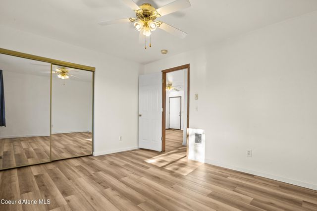 910 E SHASTA AVE, Post Falls, ID 83854