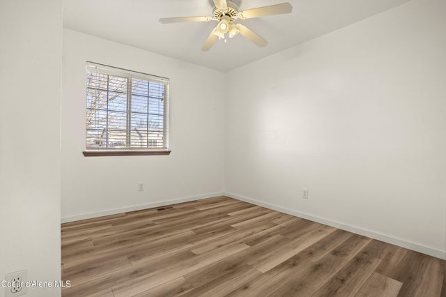 910 E SHASTA AVE, Post Falls, ID 83854