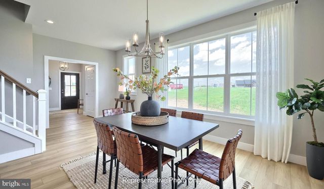 536 STONE GATE BLVD, Annville, PA 17003