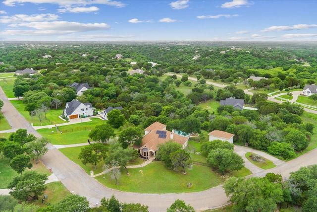 1125 Whispering Oaks, China Spring, TX 76633