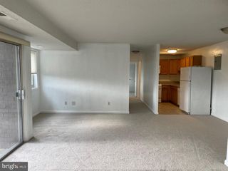 625A Chesapeake St SE Apt 203, Washington, DC 20032