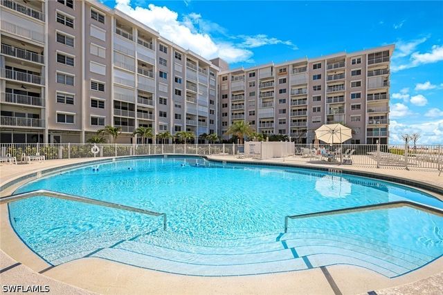 3443 Gulf Shore BLVD N 803, Naples, FL 34103