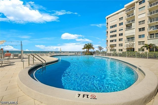 3443 Gulf Shore BLVD N 803, Naples, FL 34103