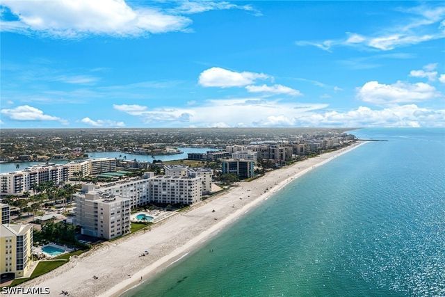 3443 Gulf Shore BLVD N 803, Naples, FL 34103