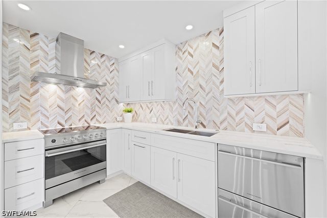 3443 Gulf Shore BLVD N 803, Naples, FL 34103