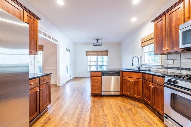 1349 Benteen Park Drive, Atlanta, GA 30315