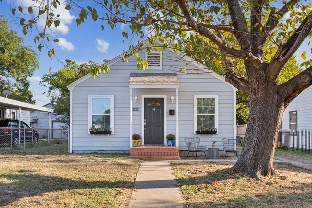 3202 Aster Street, Dallas, TX 75211