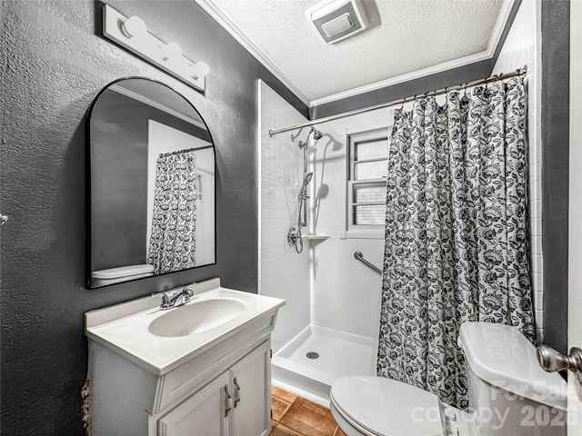 606 Park Avenue, Morganton, NC 28655