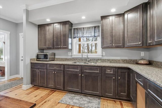 3276 Absalom Smith RD, Salem, VA 24153