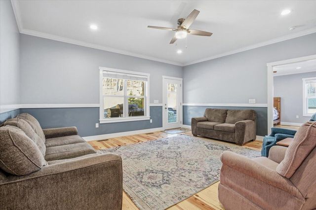 3276 Absalom Smith RD, Salem, VA 24153