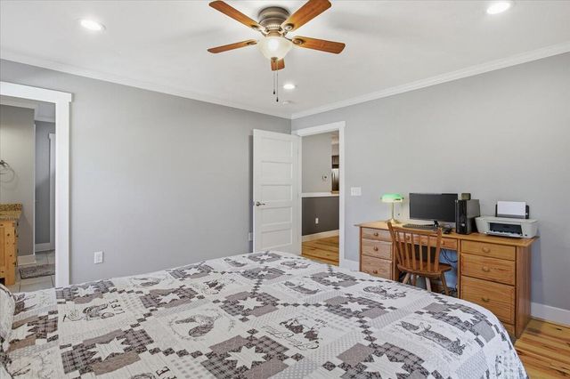 3276 Absalom Smith RD, Salem, VA 24153