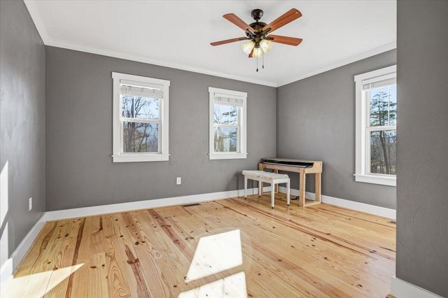 3276 Absalom Smith RD, Salem, VA 24153