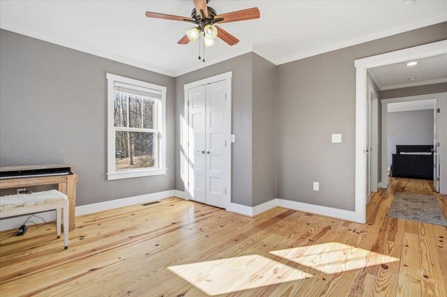 3276 Absalom Smith RD, Salem, VA 24153