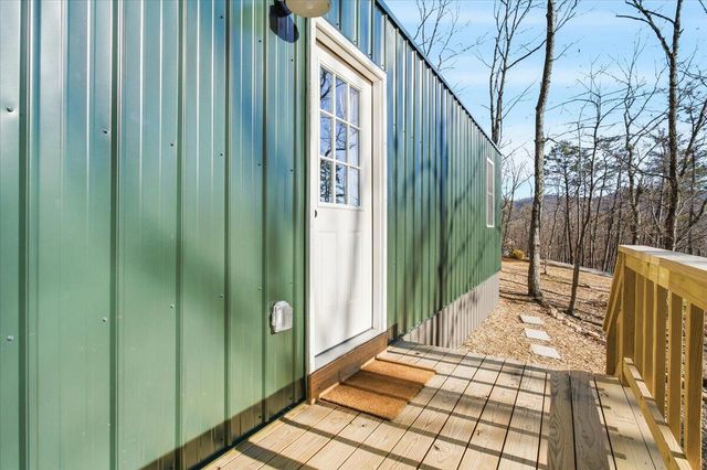 3276 Absalom Smith RD, Salem, VA 24153