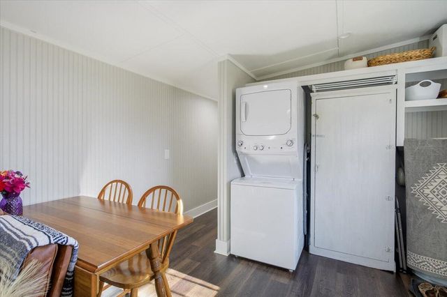 3276 Absalom Smith RD, Salem, VA 24153