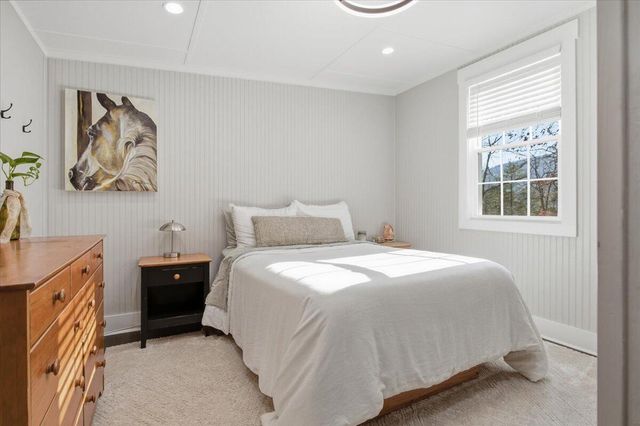 3276 Absalom Smith RD, Salem, VA 24153