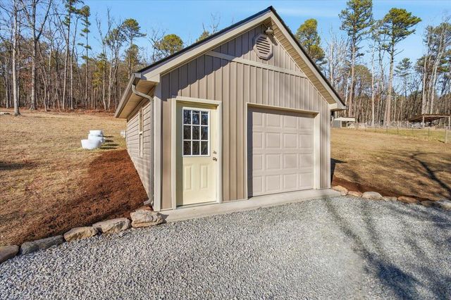 3276 Absalom Smith RD, Salem, VA 24153