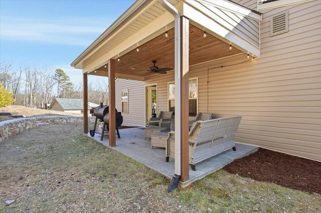 3276 Absalom Smith RD, Salem, VA 24153