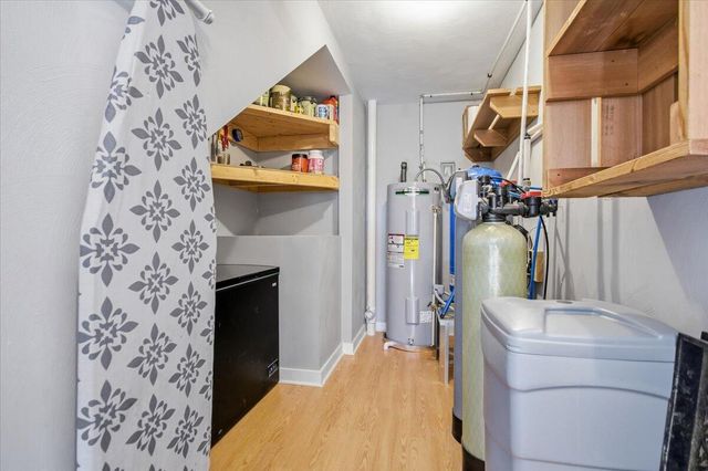 3276 Absalom Smith RD, Salem, VA 24153