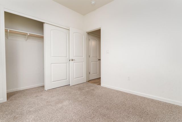 3224 Dorset Street, Tulare, CA 93274