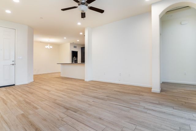 3224 Dorset Street, Tulare, CA 93274