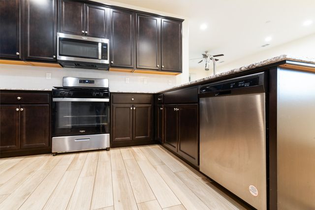 3224 Dorset Street, Tulare, CA 93274