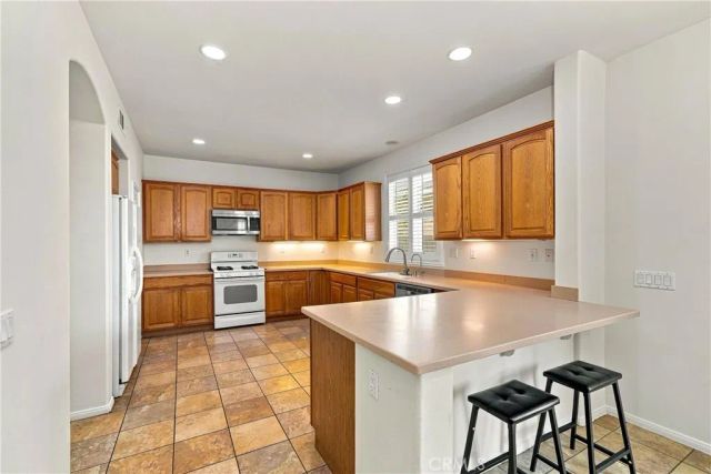 3985 Barbury Palms Way, Perris, CA 92571