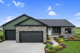1315 Park Ridge Pointe, Grand Blanc Charter Township, MI 48439