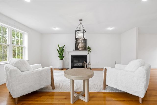 30 Neponset St., Walpole, MA 02071