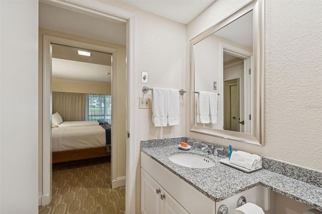 36750 US HIGHWAY 19 N 13207, Palm Harbor, FL 34684