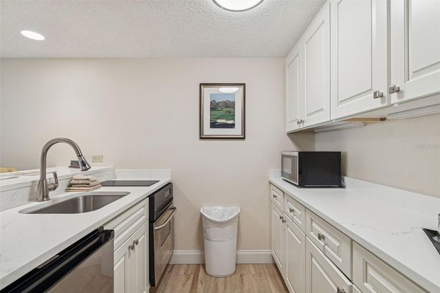 36750 US HIGHWAY 19 N 13207, Palm Harbor, FL 34684