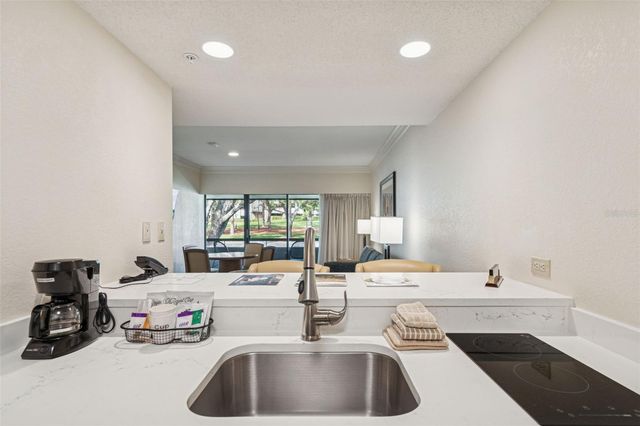 36750 US HIGHWAY 19 N 13207, Palm Harbor, FL 34684