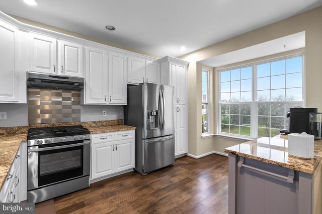 2612 S EVERLY DR, Frederick, MD 21701