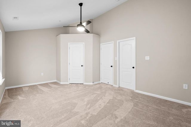 2612 S EVERLY DR, Frederick, MD 21701