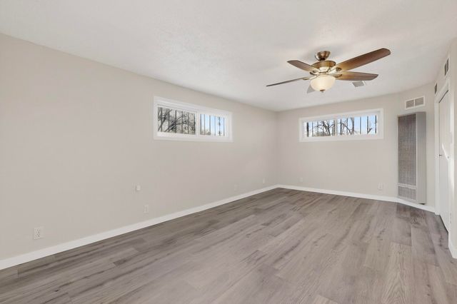 10401 Princess Jeanne Avenue NE, Albuquerque, NM 87112