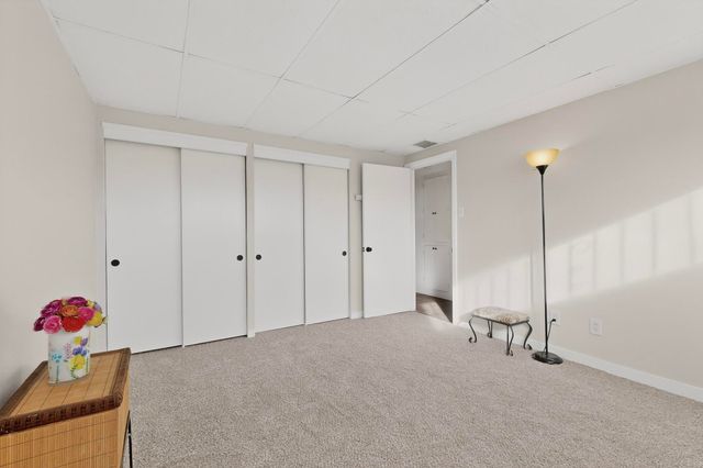 10401 Princess Jeanne Avenue NE, Albuquerque, NM 87112