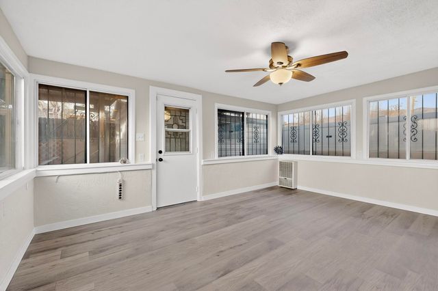 10401 Princess Jeanne Avenue NE, Albuquerque, NM 87112