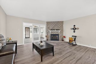10401 Princess Jeanne Avenue NE, Albuquerque, NM 87112